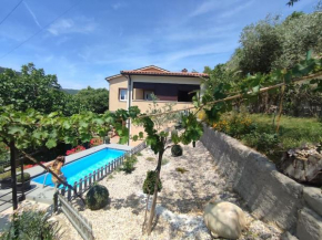 Villa Fani